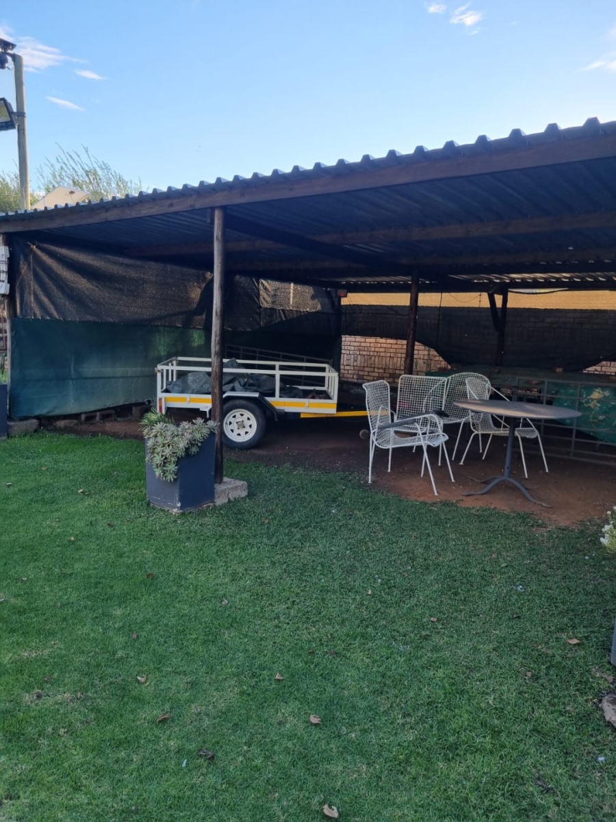 4 Bedroom Property for Sale in Wolmaransstad North West